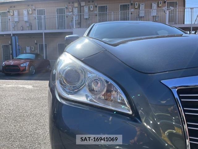 Nissan FUGA 2010-03 214164-9