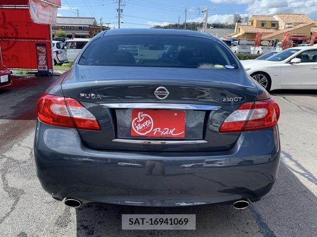 Nissan FUGA 2010-03 214164-5