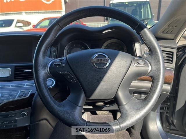 Nissan FUGA 2010-03 214164-24