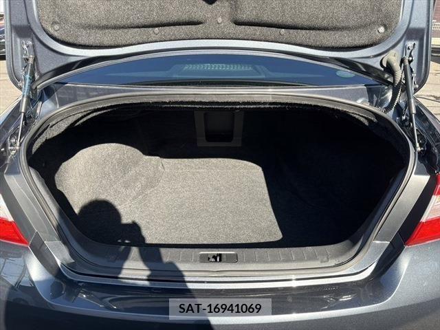 Nissan FUGA 2010-03 214164-23