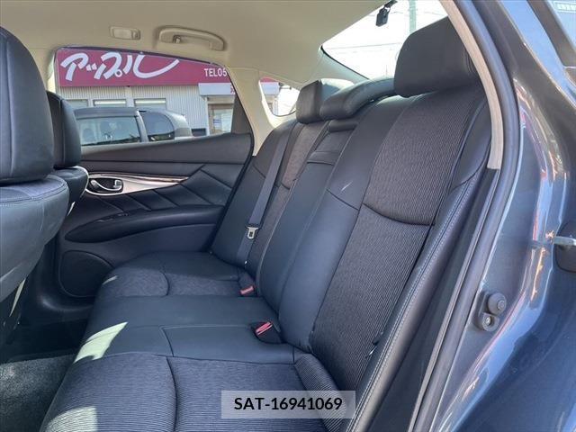 Nissan FUGA 2010-03 214164-22