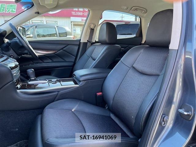 Nissan FUGA 2010-03 214164-21