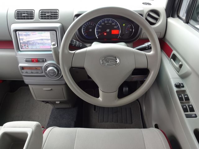 Daihatsu MOVE CONTE 2011-03 195022-1