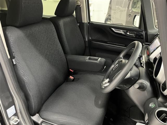 Honda N BOX CUSTOM 2016-02 1801-12