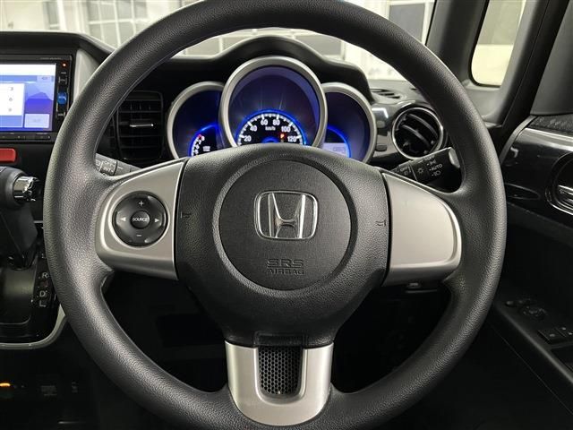 Honda N BOX CUSTOM 2016-02 1801-17