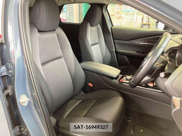 Mazda CX-30 2022-06 265597-9