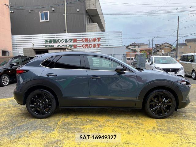 Mazda CX-30 2022-06 265597-2