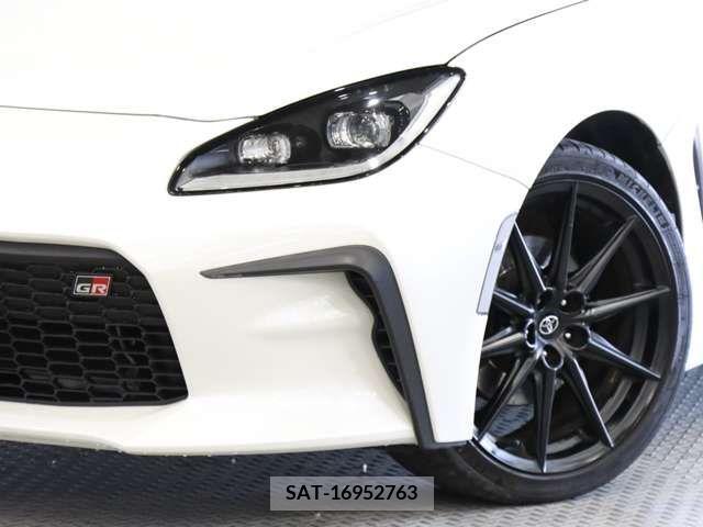 Toyota 86 2022-01 270758-15