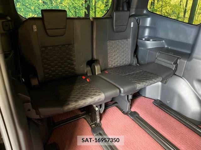 Toyota VOXY HYBRID 2022-10 289352-10