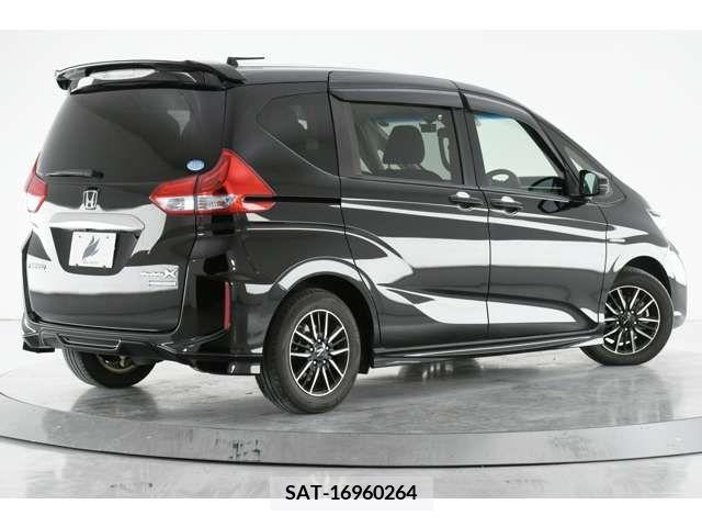Honda FREED HYBRID 2019-04 303058-1