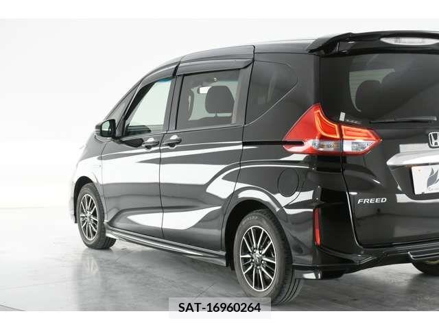 Honda FREED HYBRID 2019-04 303058-6