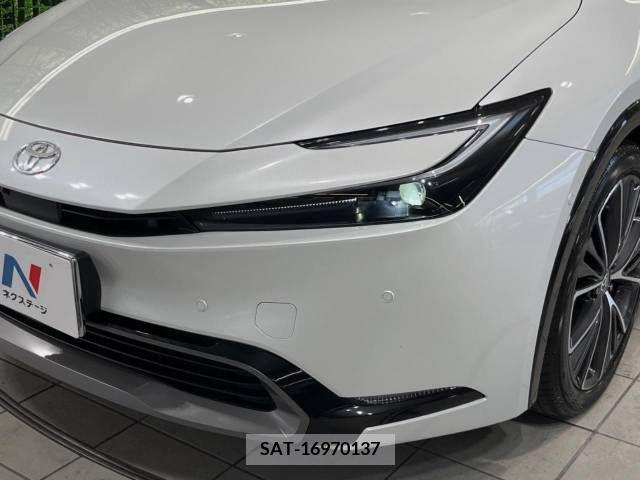 Toyota PRIUS 2023-02 283070-12