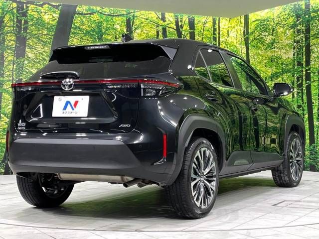 Toyota YARIS CROSS 2023-04 194445-17