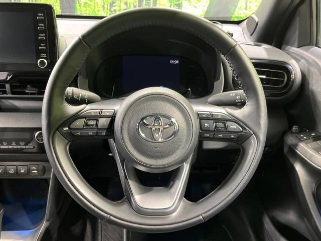 Toyota YARIS CROSS 2023-04 194445-11