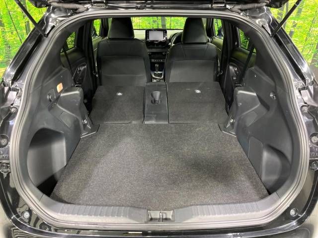 Toyota YARIS CROSS 2023-04 194445-10