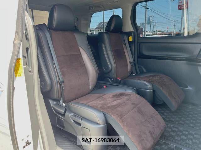 Toyota ALPHARD 2013-06 259226-10