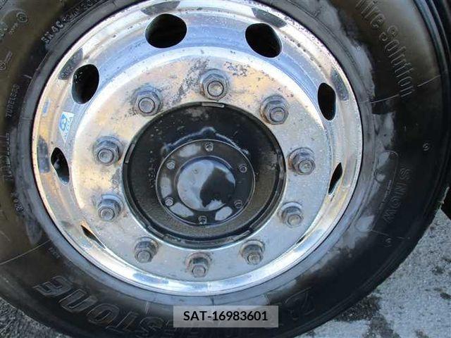 Nissan QUON 2011-03 301211-15