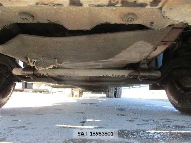 Nissan QUON 2011-03 301211-12