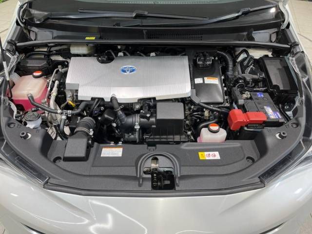 Toyota PRIUS 2016-05 183702-18