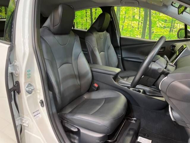 Toyota PRIUS 2016-05 183702-9