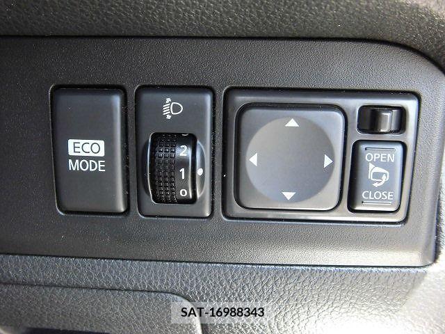 Nissan NOTE 2012-01 351890-22