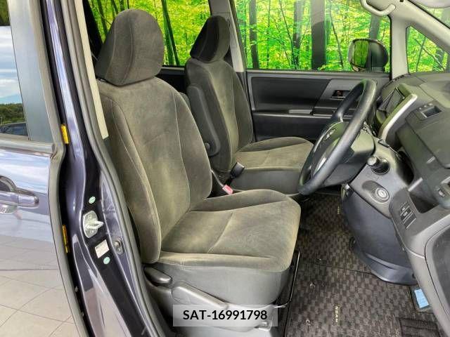 Toyota NOAH 2011-11 340544-8