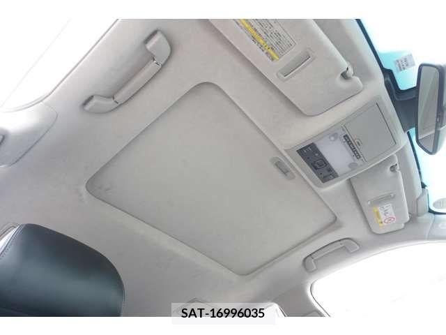Lexus LS 2012-11 200429-17