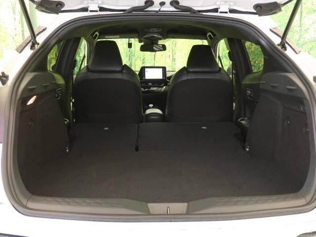 Toyota C-HR 2023-06 194855-11
