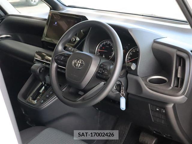 Toyota NOAH 2023-08 342735-1