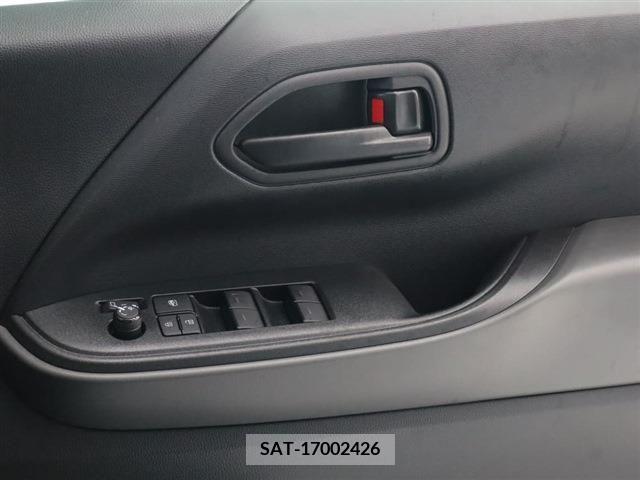 Toyota NOAH 2023-08 342735-5