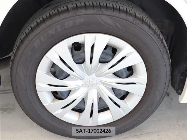 Toyota NOAH 2023-08 342735-7