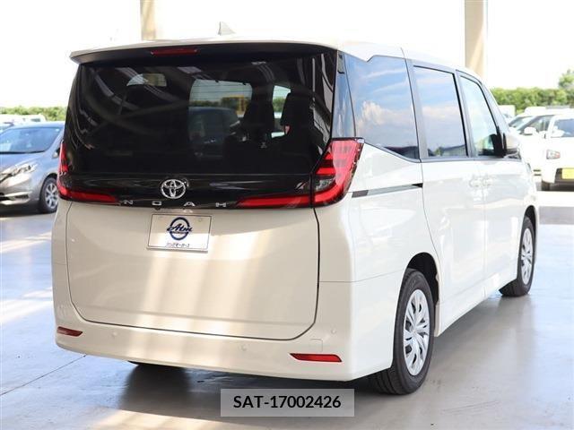 Toyota NOAH 2023-08 342735-6