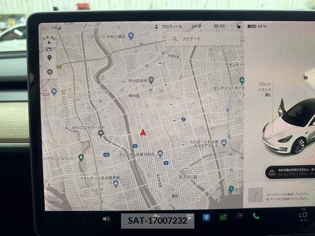 Tesla MODEL 3 2021-12 325817-2
