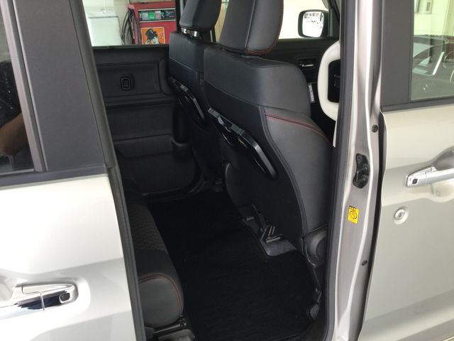 Suzuki SPACIA 2018-06 22645-19