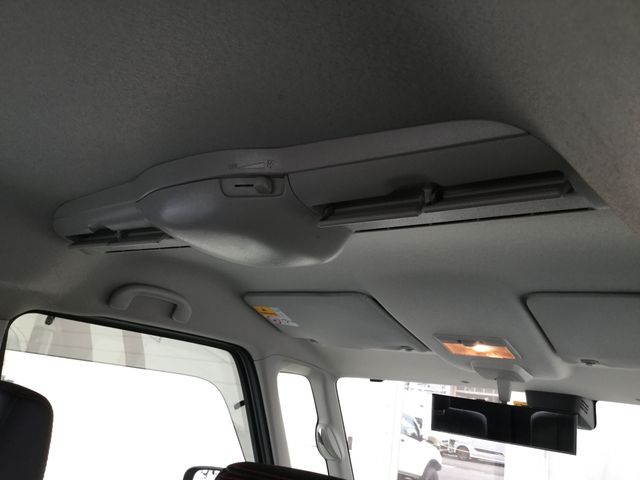 Suzuki SPACIA 2018-06 22645-22