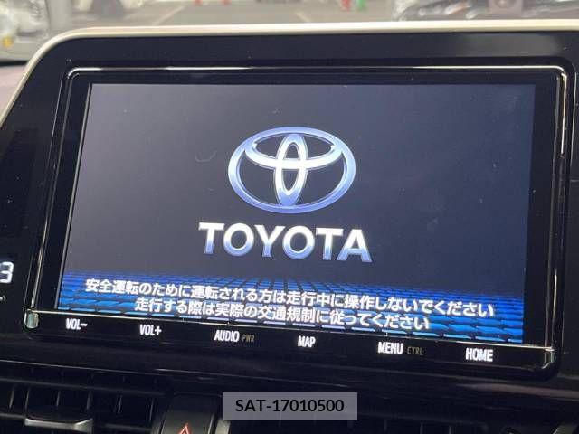 Toyota C-HR 2018-11 294921-2
