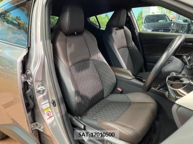 Toyota C-HR 2018-11 294921-11