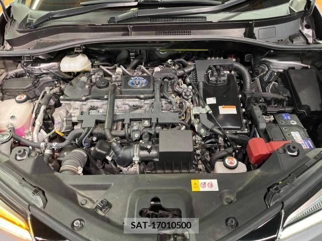 Toyota C-HR 2018-11 294921-18