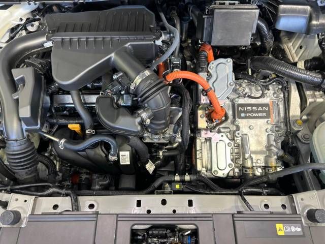 Nissan NOTE 2023-06 183831-18
