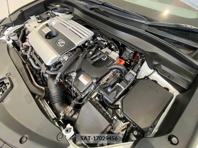 Lexus UX 2019-05 363065-19