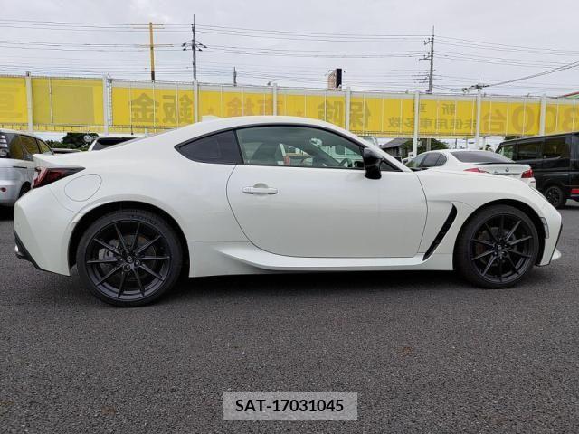 Toyota 86 2023-03 351661-10