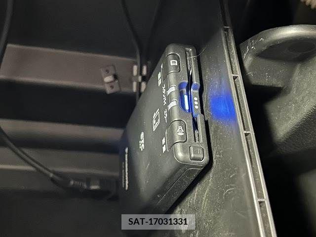 Suzuki X BEE 2018-02 209570-6