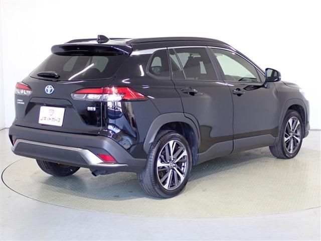 Toyota COROLLA CROSS 2022-08 183160-3