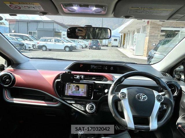 Toyota AQUA 2015-05 384042-27