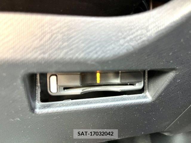 Toyota AQUA 2015-05 384042-26