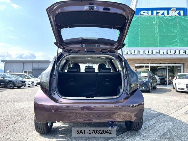 Toyota AQUA 2015-05 384042-9