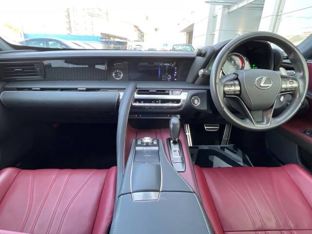 Lexus LC 2018-06 195476-1