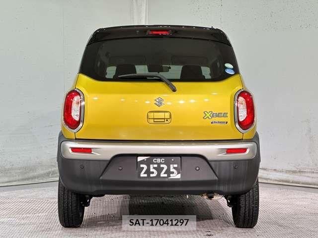 Suzuki X BEE 2018-04 245766-9