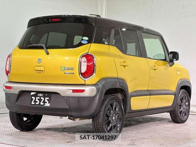 Suzuki X BEE 2018-04 245766-8