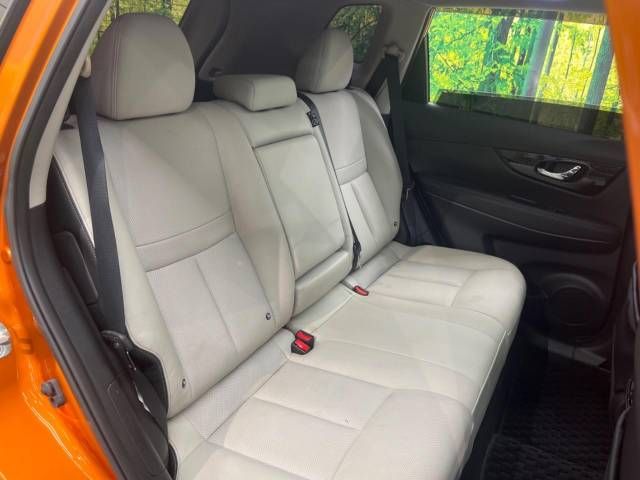 Nissan X-TRAIL 2018-02 12169-9